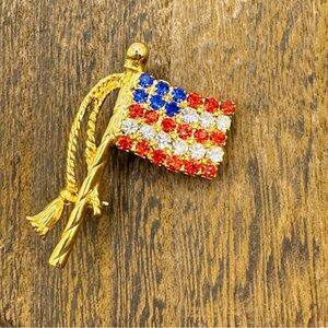 Sparkly rhinestone American flag small pin brooch lapel tie tack patriotic